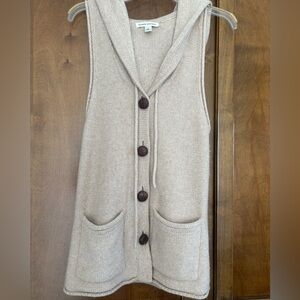 Banana Republic Cream Cardigan Sweater Timeless Knit